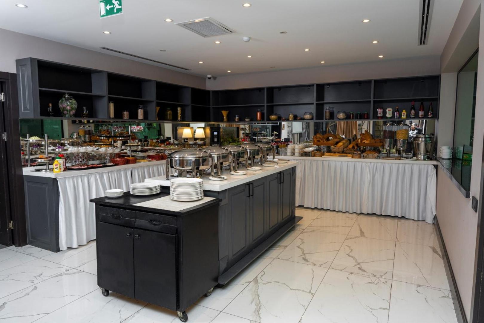 Port Rivoli Hotel באקו מראה חיצוני תמונה